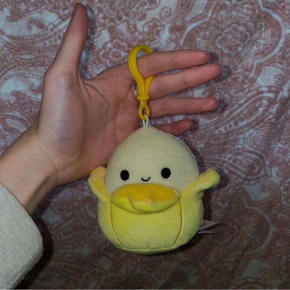 Junie squishmallow clip - Picture 1 of 1